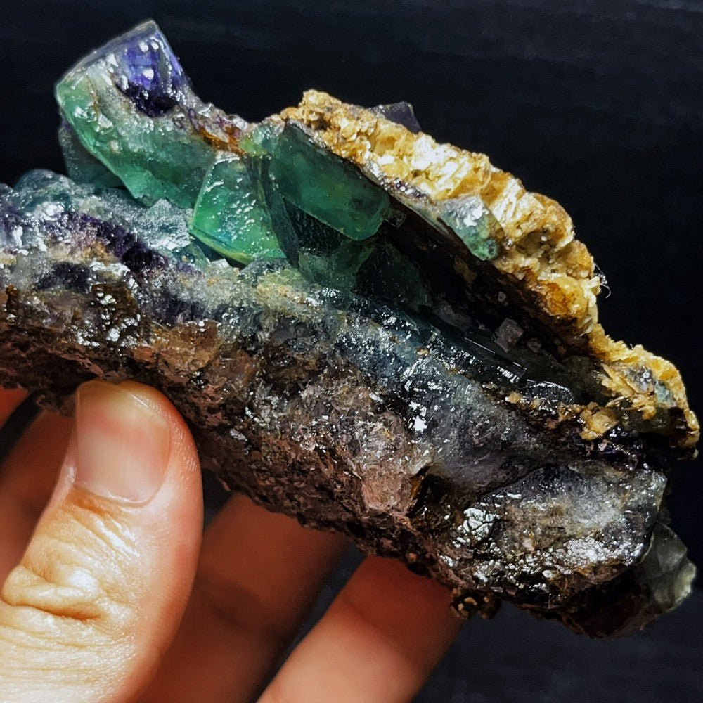 Extremely Top Phantom Cubic Fluorite Copper ore symbiotic crystals Specimen
