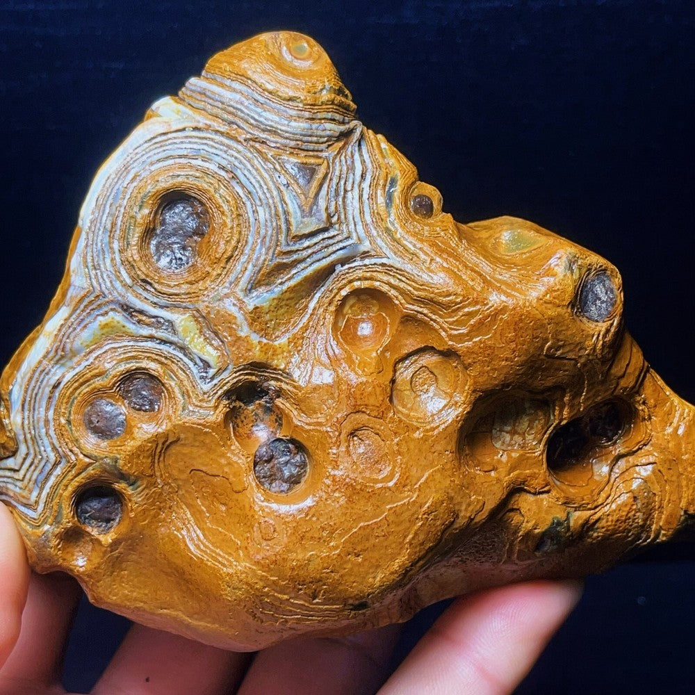 698G Natural China's Gobi Desert Gobi Agate Eyes Agate Crystal Healing