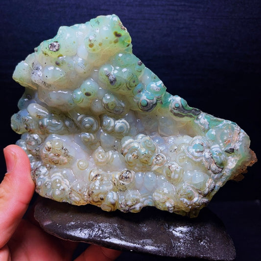 656G Natural China's Gobi Desert Agate Eyes Crystal Healing