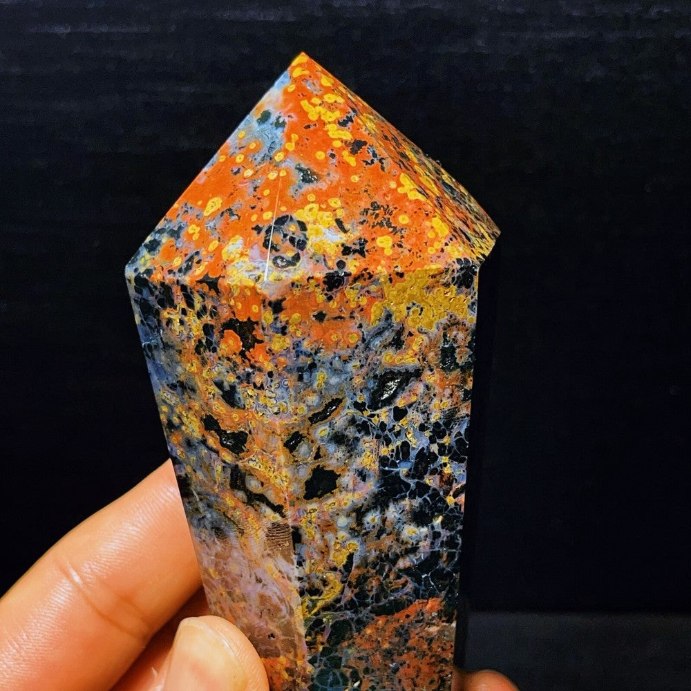 Pierre de cristal de tour en jaspe océanique naturel 455 g 