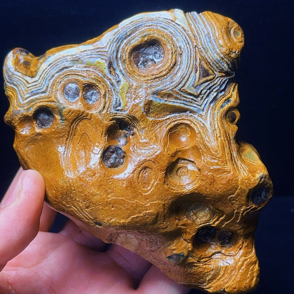 698G Natural China's Gobi Desert Gobi Agate Eyes Agate Crystal Healing