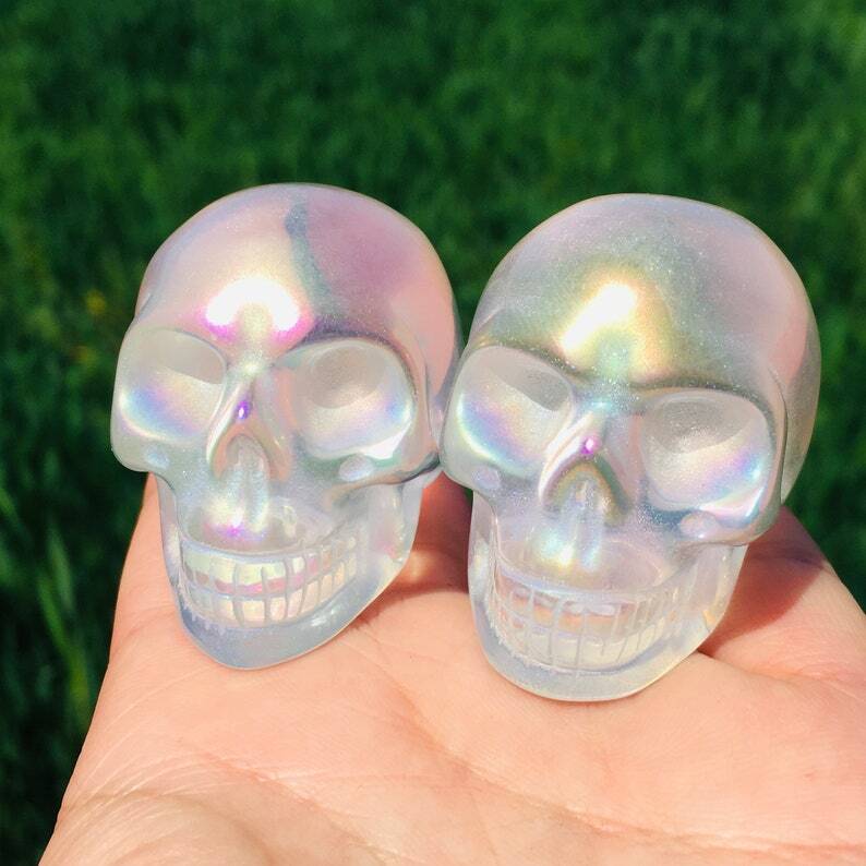 Titanium Rainbow Skull Smelting Quartz Hand Carved Reiki Healing Crystal Gift