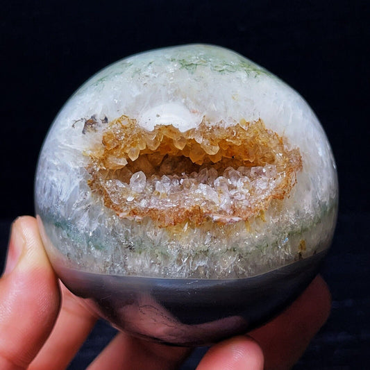 592G Natural Polished Agate Geode Sphere Ball Crystal Healing
