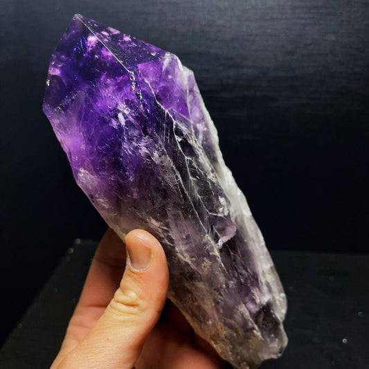 1005G Natural Amethyst Tower Crystal Stone Healing