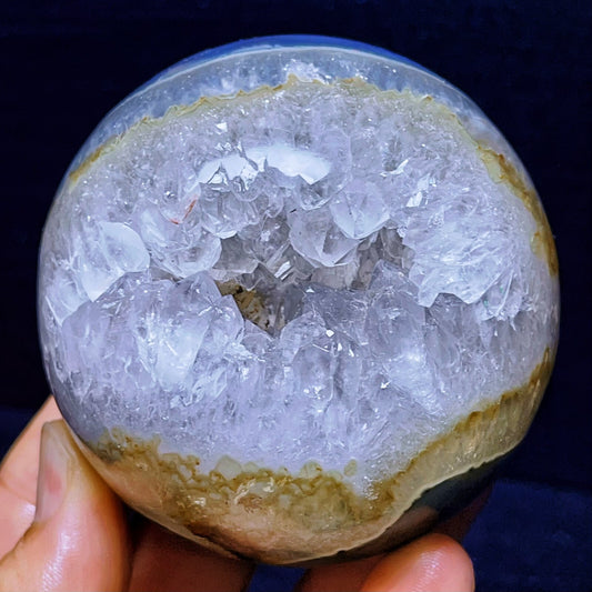 583G Natural Polished Agate Geode Sphere Ball Crystal Healing