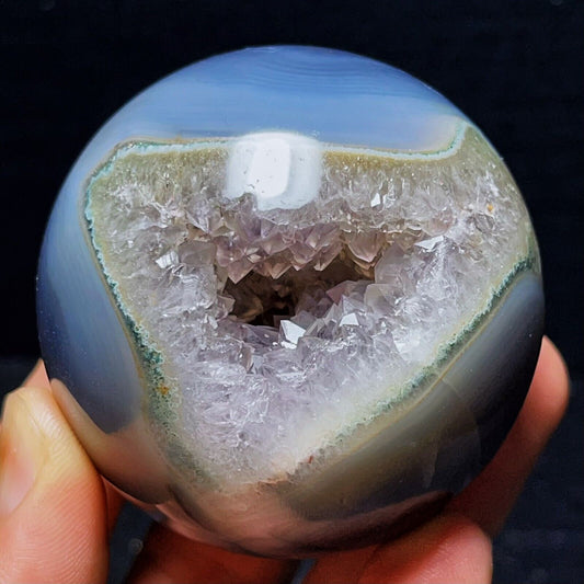 304G Natural Polished Agate Geode Sphere Ball Crystal Healing