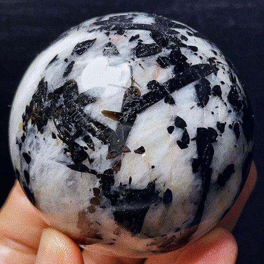509G Natural Black tourmaline Ball Agate Crystal Ball Healing