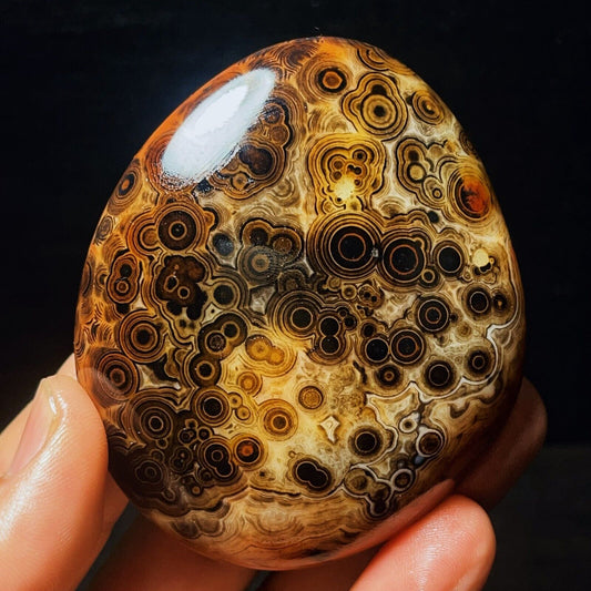 178G Natural Polished Silk Banded Agate Lace Agate Crystal Madagascar