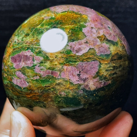 793G Natural Polished Grandmother Green Ruby Crystal Ball Healing