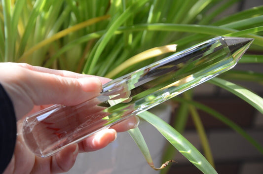 Tibetan High Altitude Rainbow 18 Side Crystal Quartz Vogel Wand Pranic 5.86''