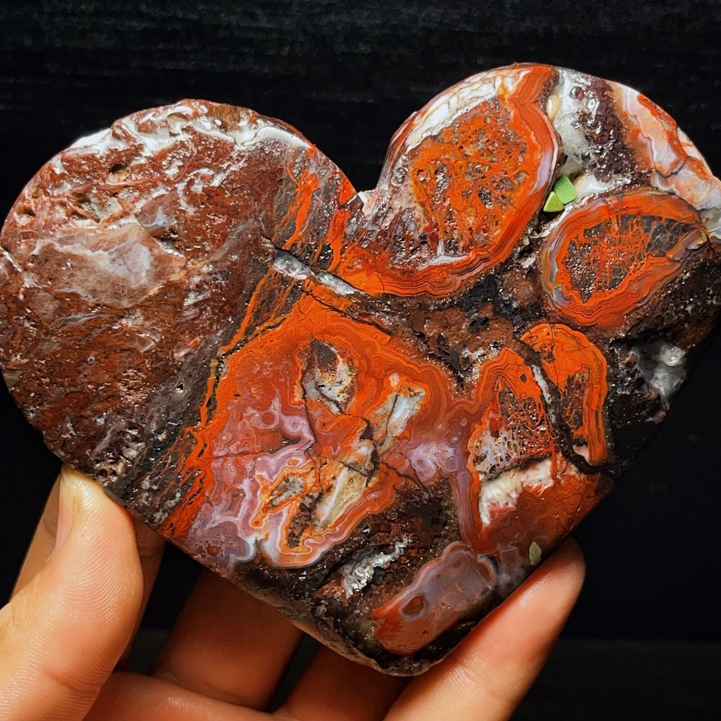 504G Natural Mexican agate heart-shaped Crystal Stone Healing