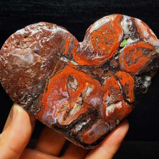 504G Natural Mexican agate heart-shaped Crystal Stone Healing